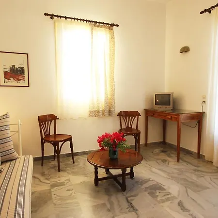 Swiss 3* Naoussa